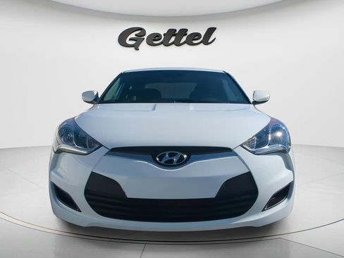Used 2015 Hyundai Veloster w/ Option Group 02 FWD image 2