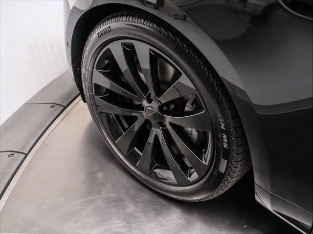 New 2026 Land Rover Range Rover Sport Dynamic SE AWD/4WD image 12