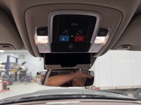 Used 2025 RAM 3500 Longhorn image 41