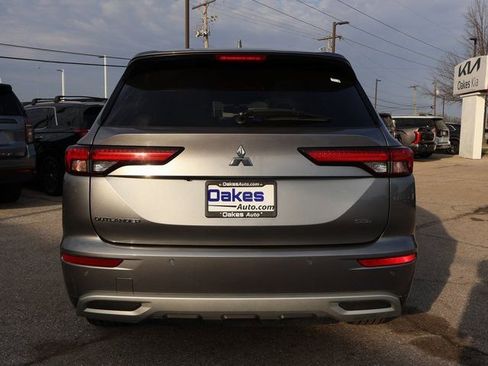 Used 2022 Mitsubishi Outlander SEL image 6