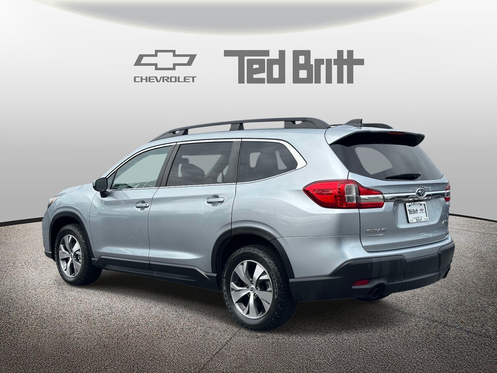 Used 2022 Subaru Ascent Premium w/ Convenience Package AWD/4WD image 6