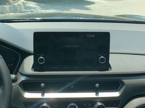 New 2025 Acura Integra Base image 18