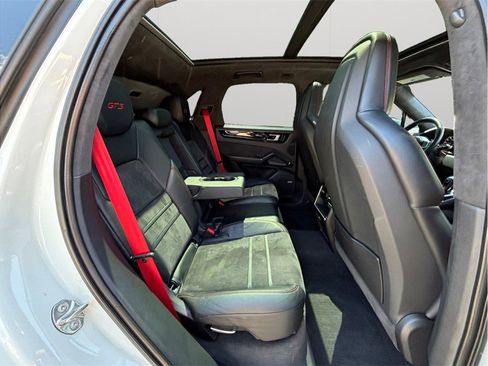 Used 2021 Porsche Cayenne GTS w/ Premium Package image 48