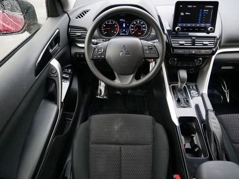 Used 2022 Mitsubishi Eclipse Cross LE AWD/4WD image 12