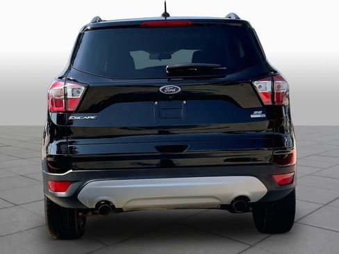 Used 2018 Ford Escape SE AWD/4WD image 5