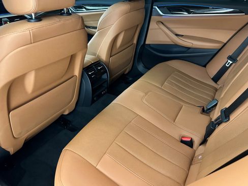 Used 2023 BMW 530e w/ Convenience Package RWD image 26