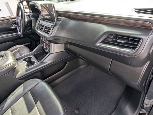 Used 2022 Chevrolet Tahoe LT image 18