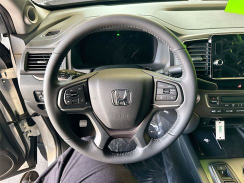 New 2026 Honda Ridgeline RTL image 18