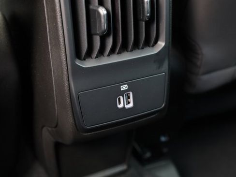 New 2025 Alfa Romeo Tonale w/ Premium Package image 29