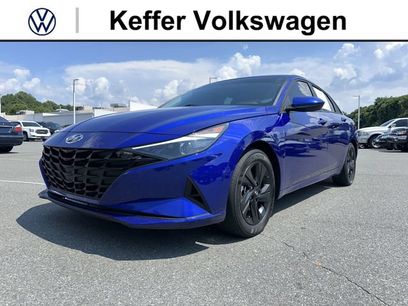 Used 2023 Hyundai Elantra Blue