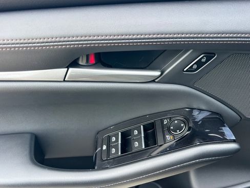 New 2026 MAZDA MAZDA3 s Sport FWD image 8