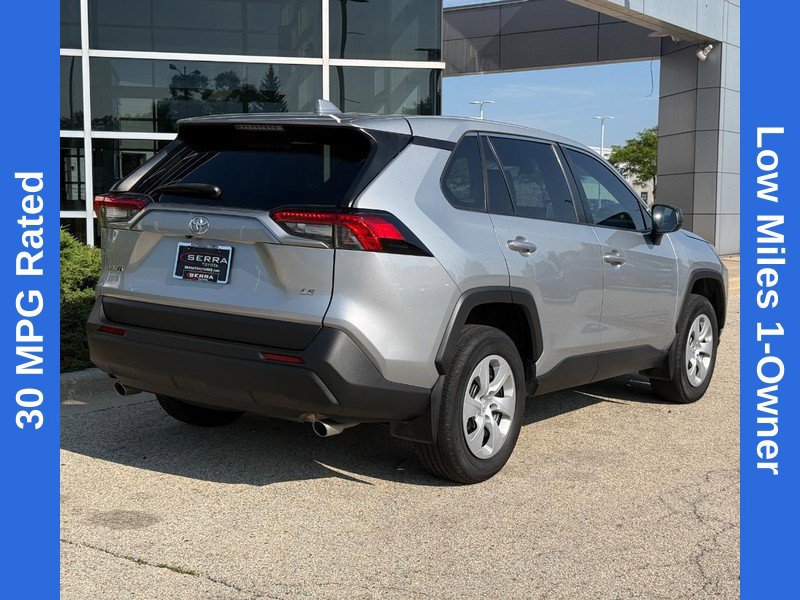 Used 2023 Toyota RAV4 LE FWD image 3