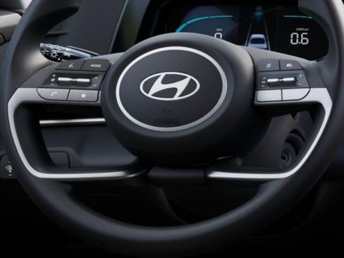New 2026 Hyundai Elantra SE FWD image 18