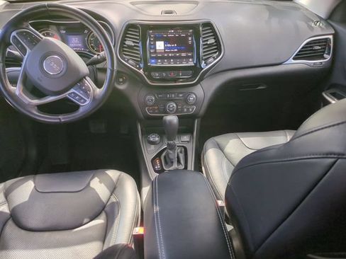 Used 2021 Jeep Cherokee Limited w/ Elite Package AWD/4WD image 22