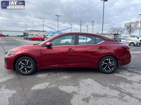 Used 2024 Nissan Sentra SV w/ Lighting Package FWD image 3
