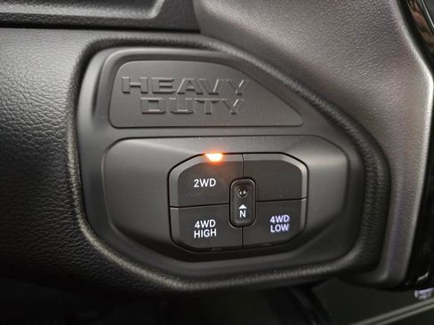 New 2025 RAM 3500 Big Horn AWD/4WD image 21