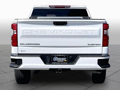 Used 2023 Chevrolet Silverado 1500 Custom RWD image 5