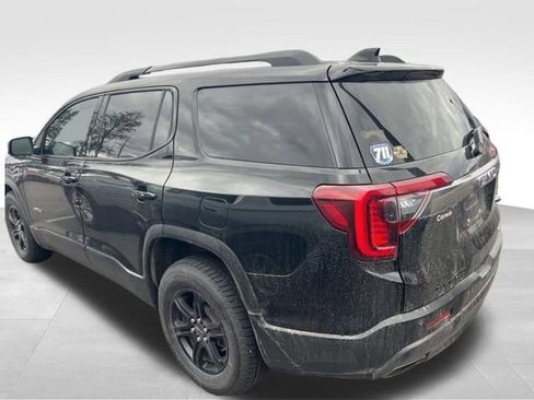 Used 2021 GMC Acadia AT4 w/ Technology Package image 9