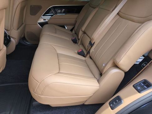 New 2026 Land Rover Range Rover Long Wheelbase SE AWD/4WD image 15