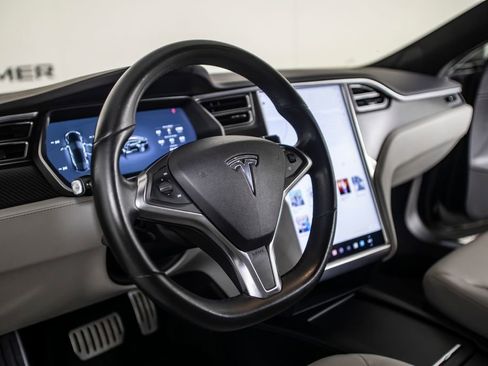 Used 2016 Tesla Model S P90D image 23