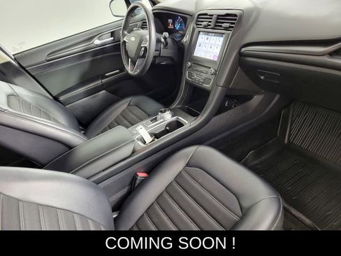 Used 2018 Ford Fusion SE image 19