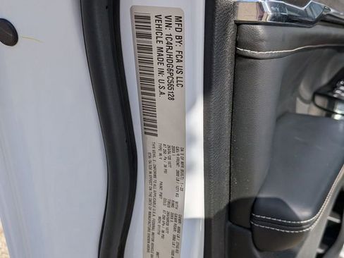 Certified 2023 Jeep Grand Cherokee Overland image 35