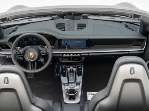 New 2026 Porsche 911 Carrera S image 31