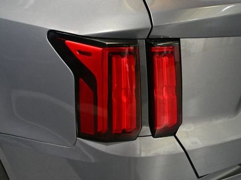 Used 2021 Kia Sorento SX FWD image 14
