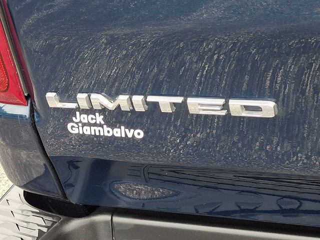 Used 2022 RAM 1500 Limited w/ Body Color Bumper Group AWD/4WD image 32