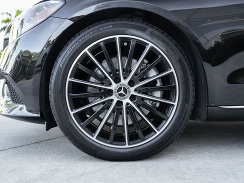 Used 2021 Mercedes-Benz C 300 Sedan image 31