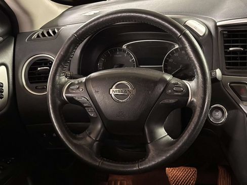 Used 2020 Nissan Pathfinder SL w/ Cargo Package AWD/4WD image 20