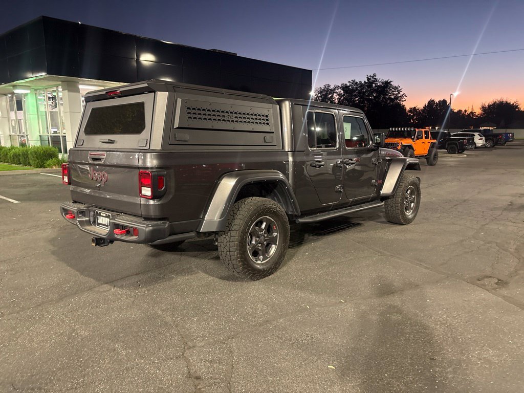 Used 2022 Jeep Gladiator Rubicon w/ Cold Weather Group AWD/4WD image 3