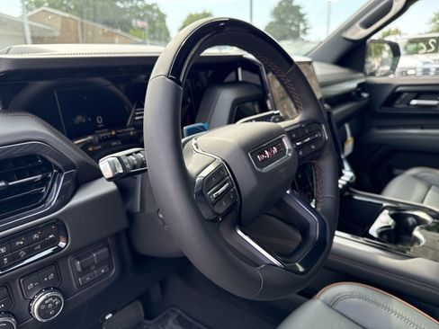 New 2026 GMC Yukon XL AT4 w/ AT4 Premium Plus Package AWD/4WD image 13