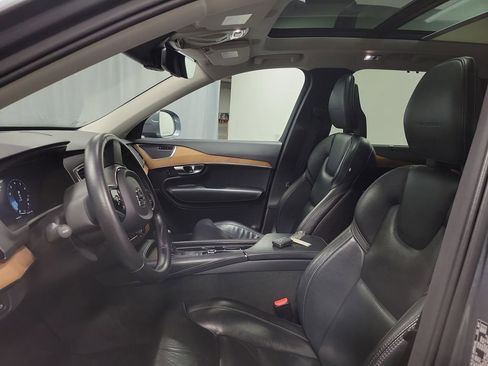 Used 2018 Volvo XC90 T6 Inscription w/ Convenience Package image 13