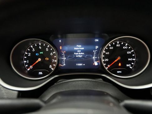 Used 2019 Jeep Compass Limited w/ Safety & Security Group AWD/4WD image 9