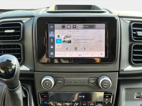 New 2025 RAM ProMaster 2500 w/ Quick Order Package 22G SLT image 14