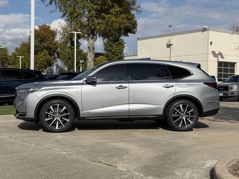 Used 2026 Acura MDX FWD w/ Technology Package image 3