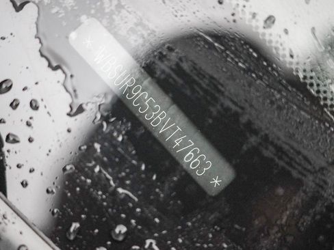 Used 2011 BMW 1 Series M image 28