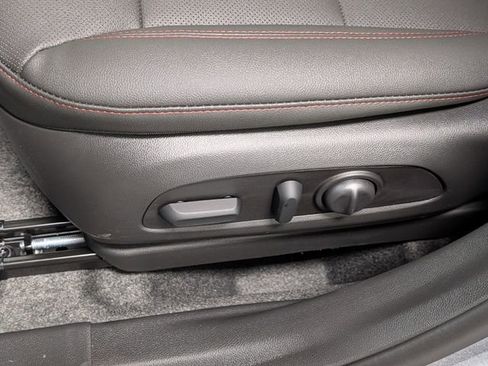 New 2026 Chevrolet Trax RS image 12