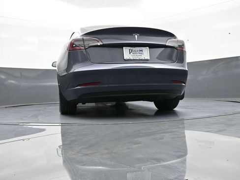 Used 2023 Tesla Model 3 Standard Range RWD image 33