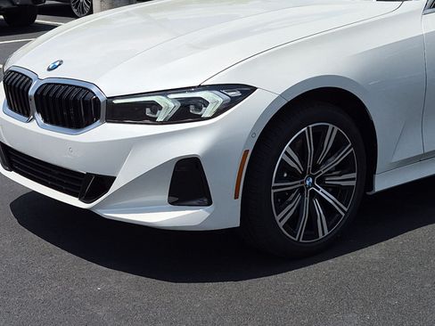 New 2026 BMW 330i xDrive Sedan w/ Premium Package AWD/4WD image 6