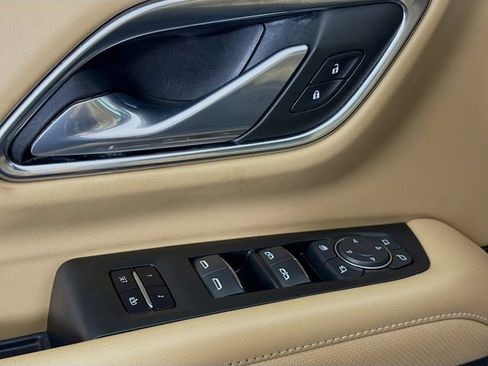 Used 2022 Chevrolet Tahoe Premier RWD image 19