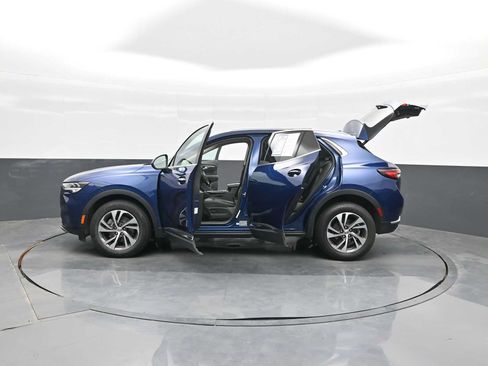 Used 2023 Buick Envision Essence FWD image 40