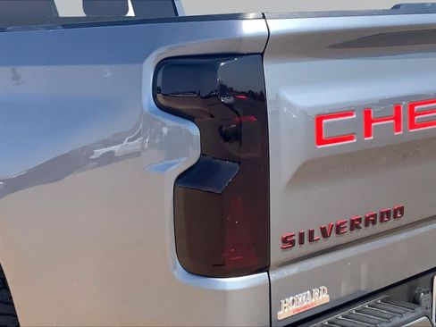 Used 2020 Chevrolet Silverado 1500 RST w/ Texas Edition AWD/4WD image 29