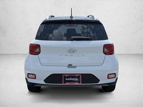 Certified 2026 Hyundai Venue SEL FWD image 6