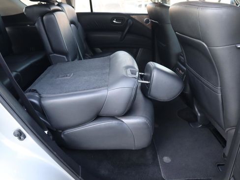 Used 2022 Nissan Armada SL image 59