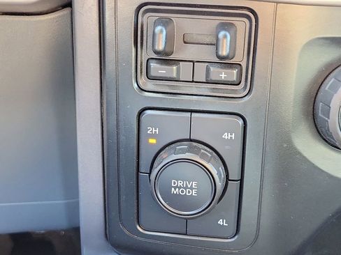 Used 2023 Ford F150 XLT w/ Trailer Tow Package image 28