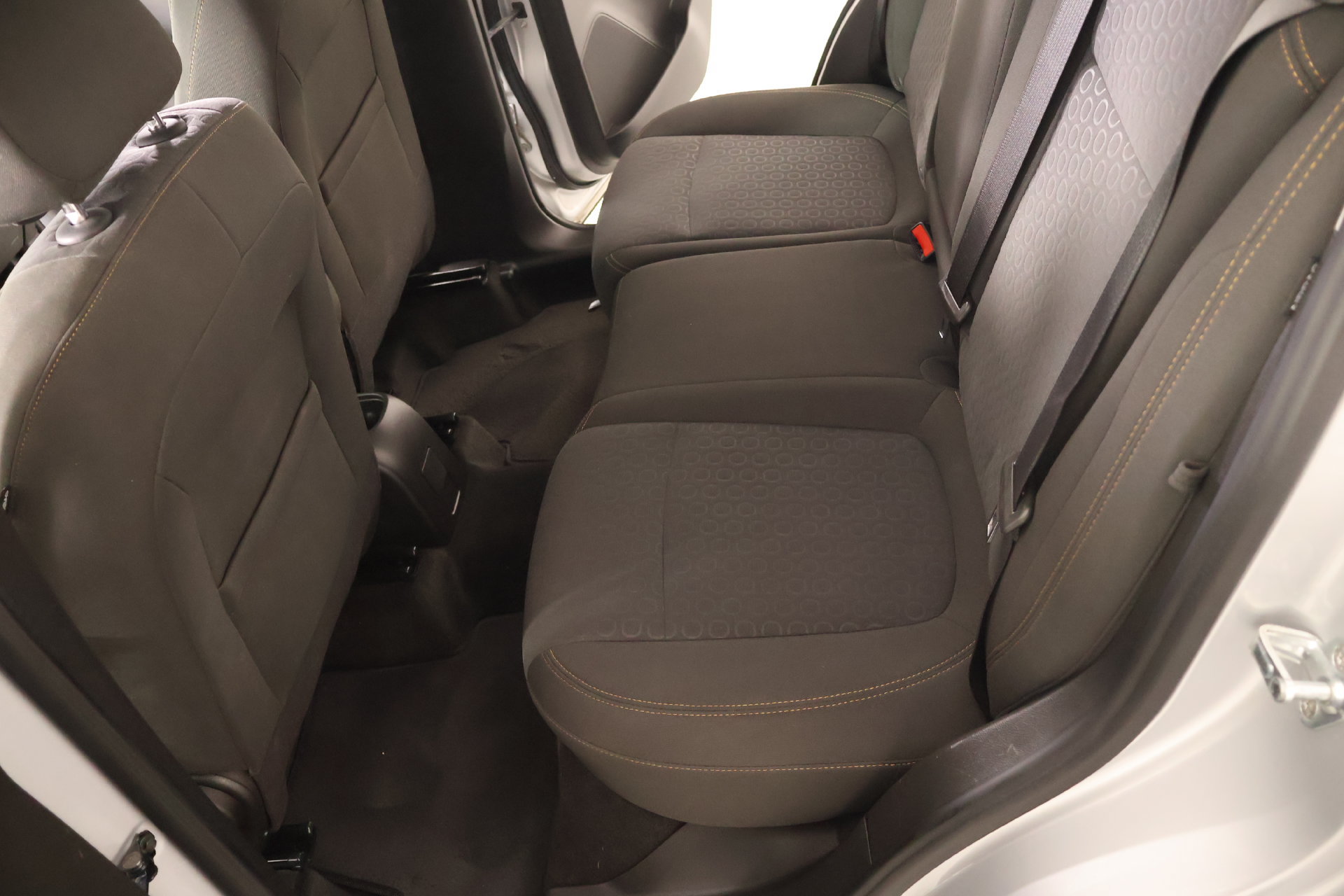 Used 2022 Chevrolet Trax LS w/ Tint and Cruise Package FWD image 11