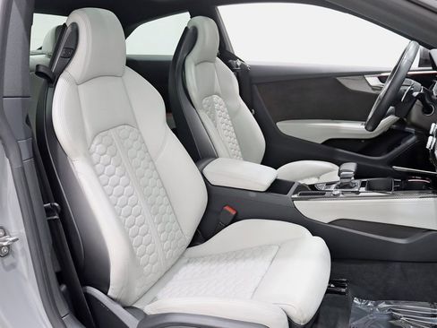 Used 2021 Audi RS 5 w/ Black Optic Carbon Package image 31