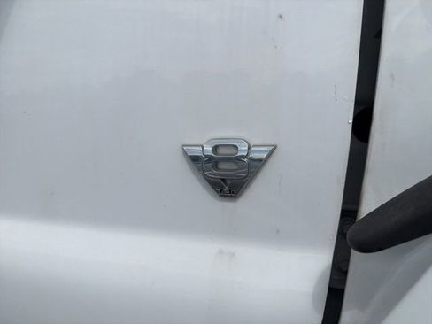 Used 2022 Ford F750 2WD Regular Cab Super Duty image 5